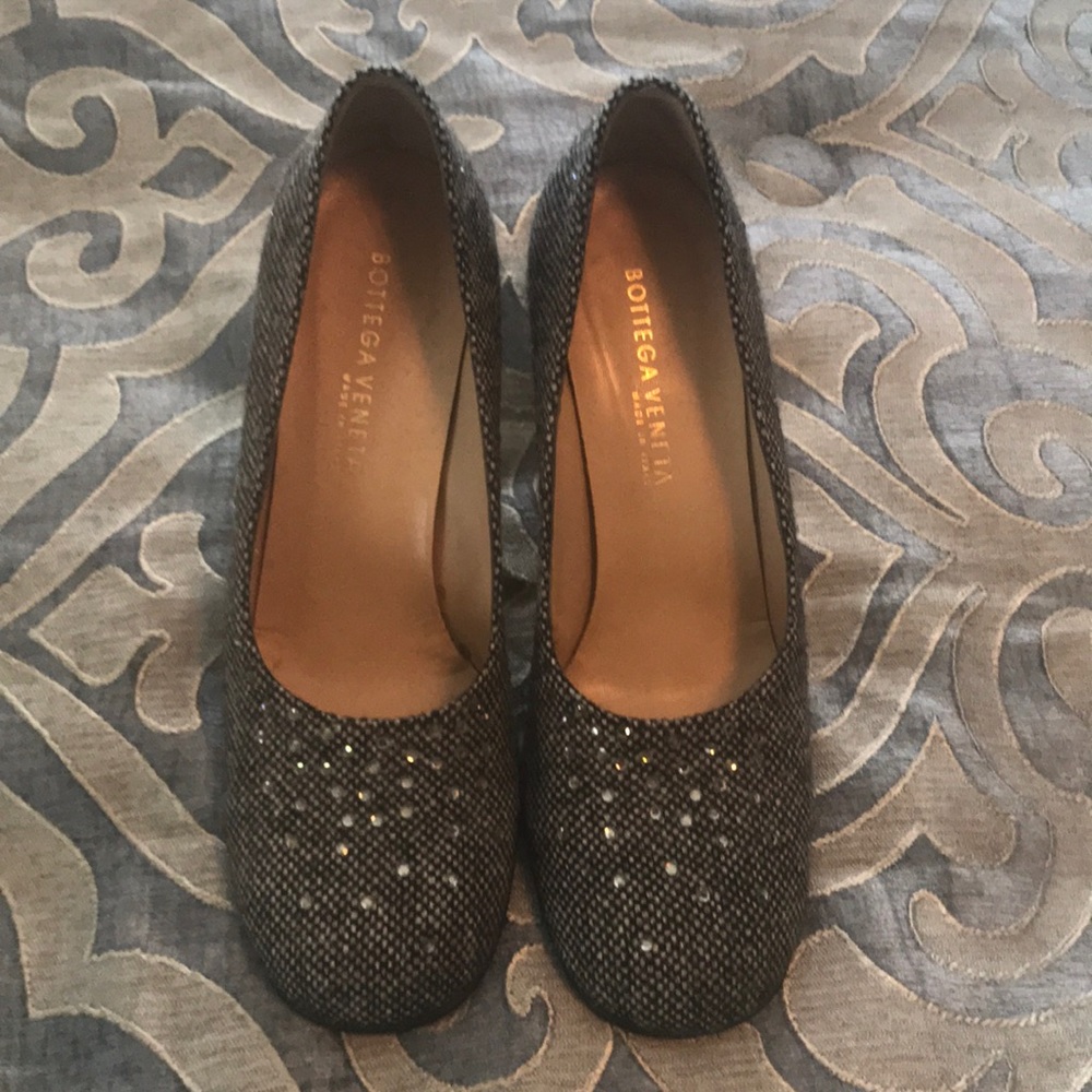 BOTTEGA VENETA Black Ivory Tweed Pumps Heels 10 B